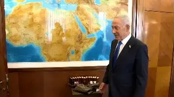 ראש הממשלה נתניהו במפגש עם גיבורי הטיסה מדובאי