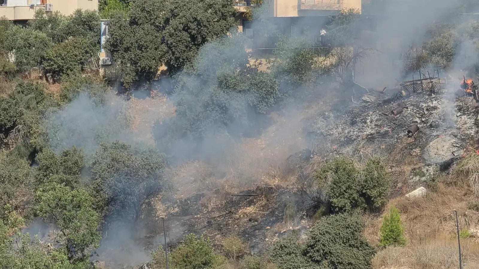 מטוס קל התרסק בכביש 65 סמוך לכפר קרע