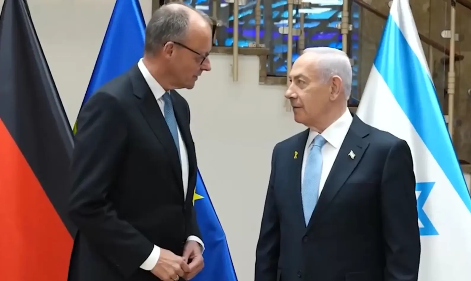 ראש הממשלה בנימין נתניהו נפגש עם קנצלר גרמניה פרידריך מרץ, בשלכתו בירושלים ראש הממשלה בנימין נתניהו נפגש עם קנצלר גרמניה פרידריך מרץ, בשלכתו בירושלים