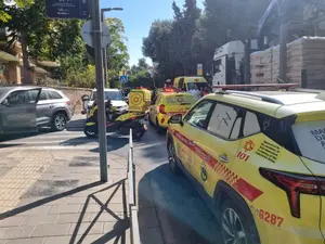 תאונת דרכים הולכת רגל כבת 70 נהרגה מפגיעת משאית, ירושלים, 4 באוקטובר 2026