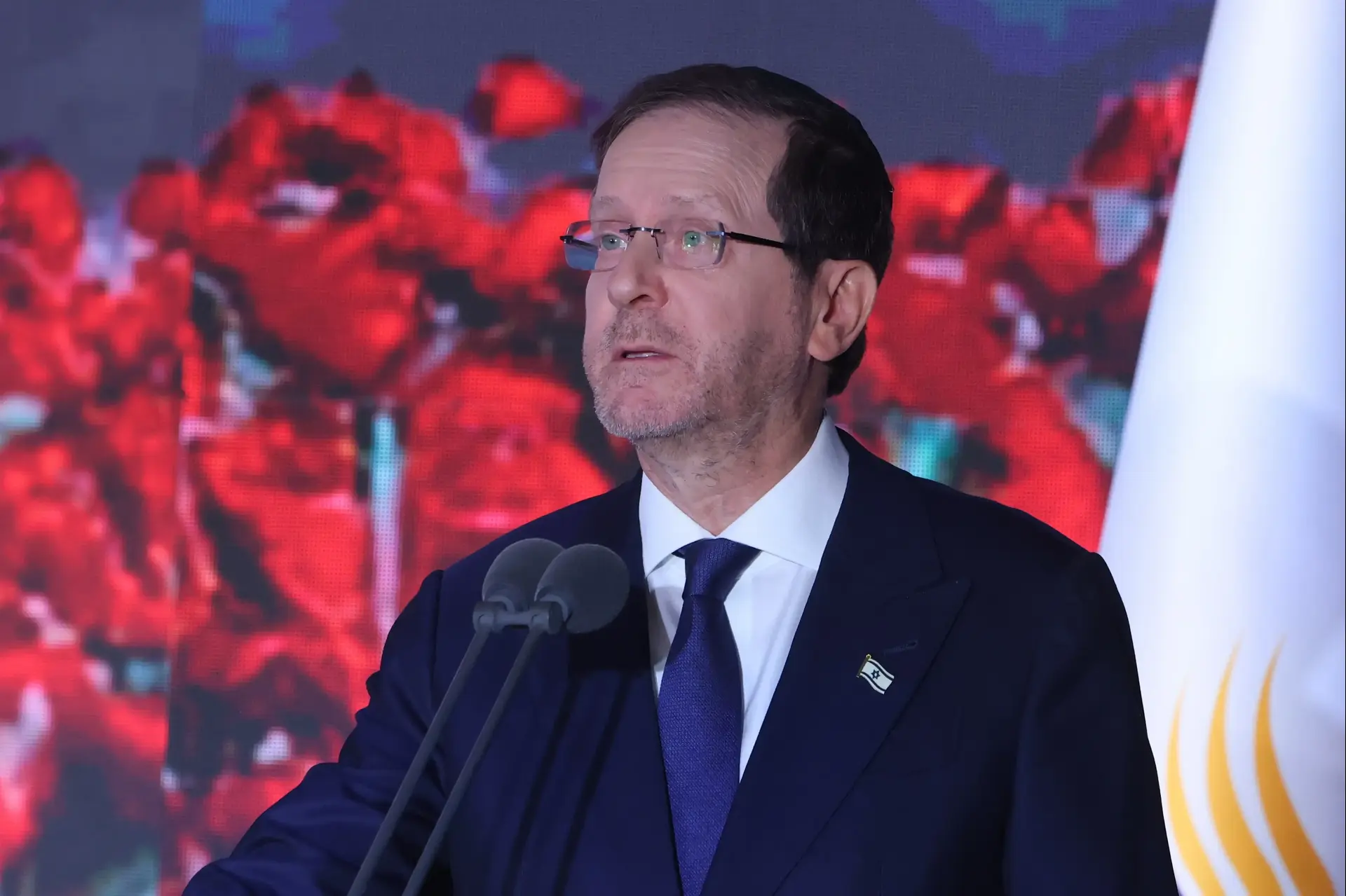 נשיא המדינה יצחק הרצוג, טקס האזכרה הממלכתי לחללי שבעה באוקטובר, הר הרצל, 5 באוקטובר 2026 נשיא המדינה יצחק הרצוג, טקס האזכרה הממלכתי לחללי שבעה באוקטובר, הר הרצל, 5 באוקטובר 2026