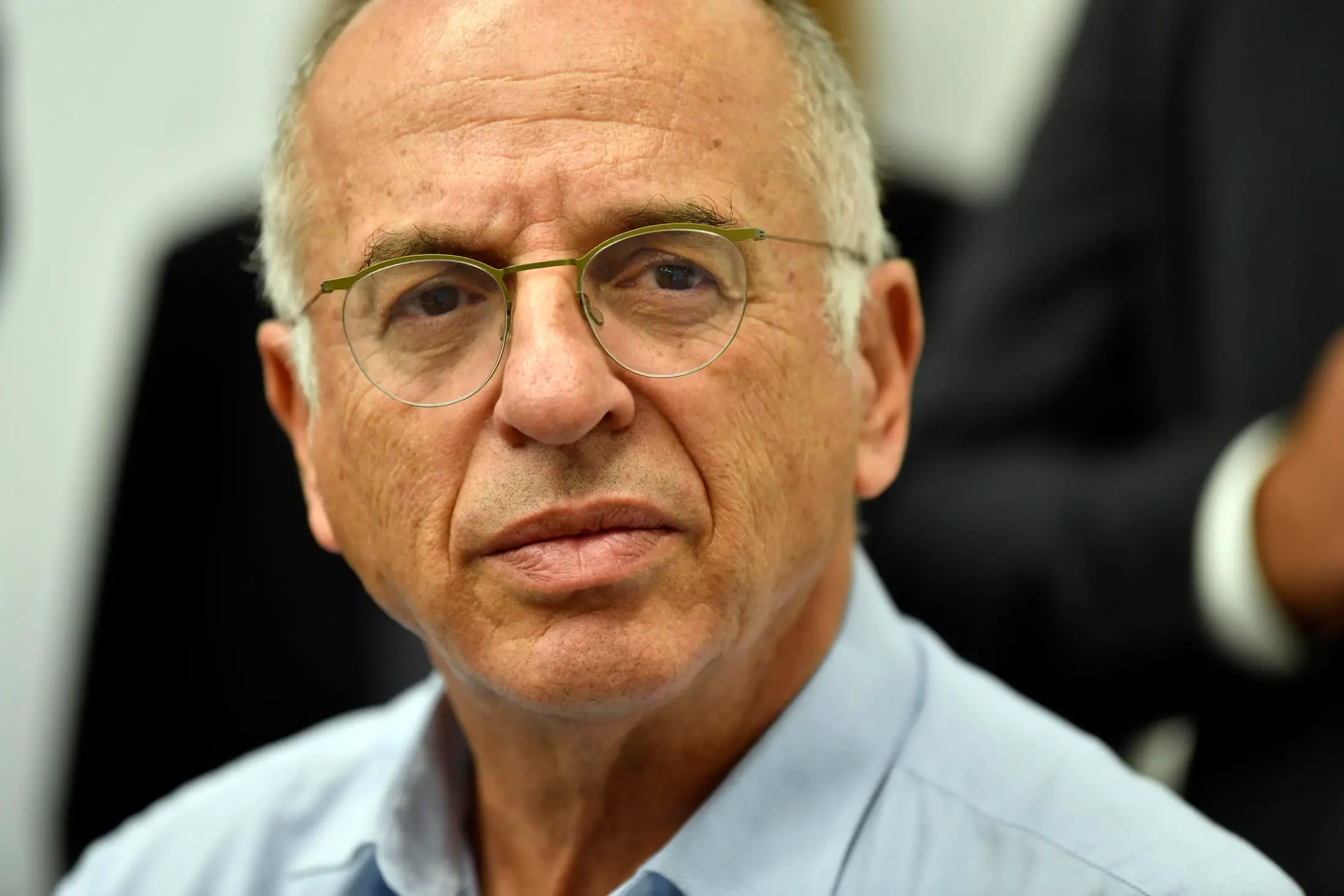 השופט נעם סולברג, יו"ר ועדת הבחירות המרכזית, בית דפוס אורדע, קרית גת
