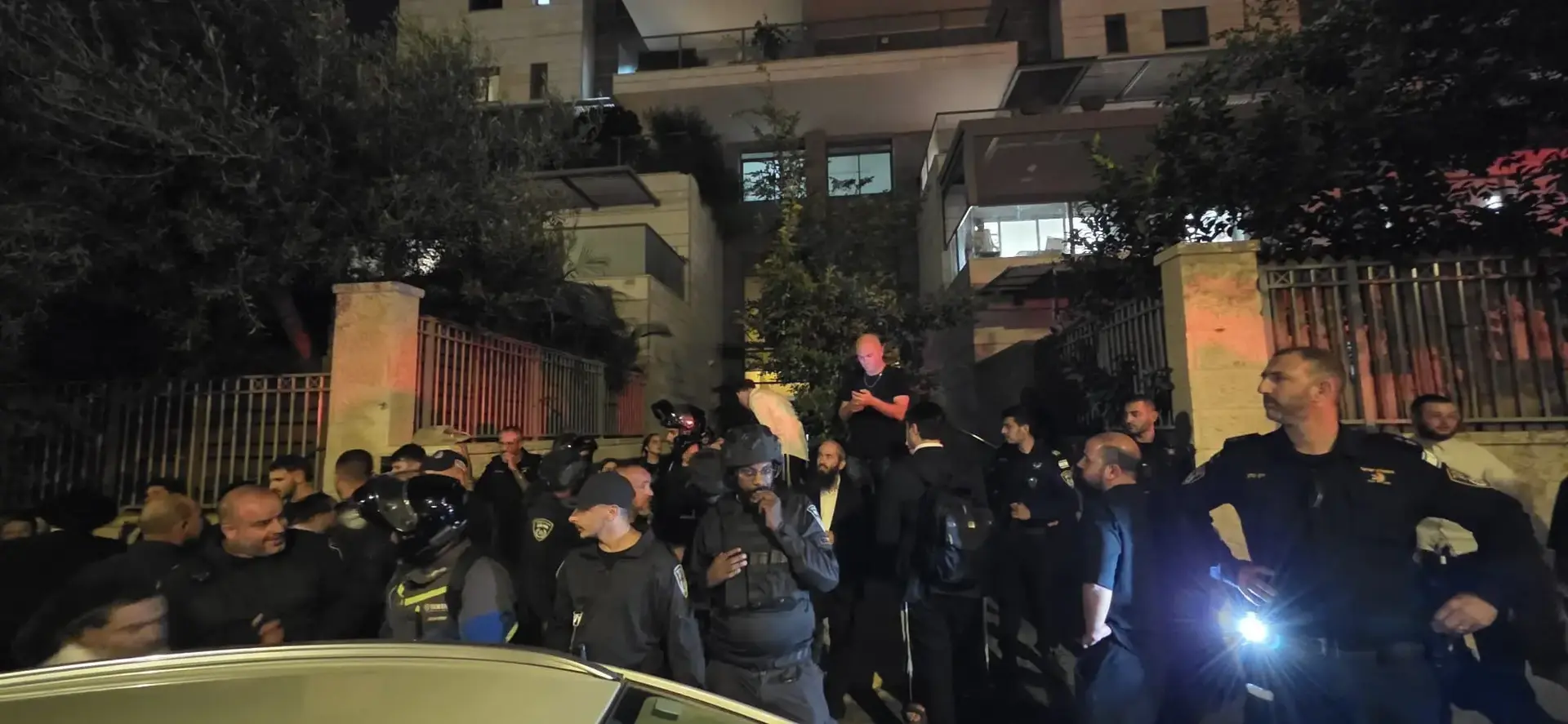 עימותים לאחר ניסיון מעצר עריק, מודיעין, 6 באוקטובר 2026 עימותים לאחר ניסיון מעצר עריק, מודיעין, 6 באוקטובר 2026