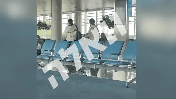 מלי וליאל יהלומי בשדה התעופה בארגנטינה מלי וליאל יהלומי בשדה התעופה בארגנטינה
