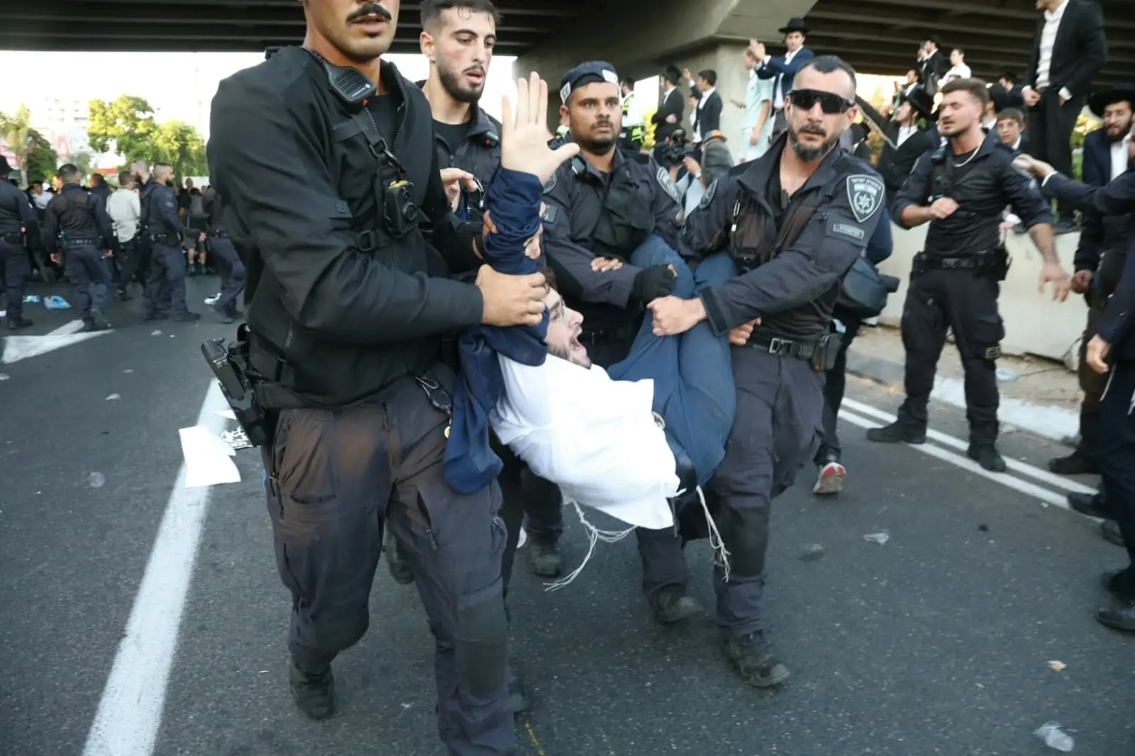 הפגנות נגד גיוס חרדים, בני ברק, 8 באוקטובר 2026 הפגנות נגד גיוס חרדים, בני ברק, 8 באוקטובר 2026