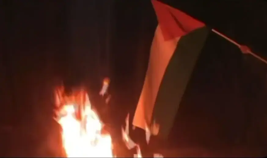 חקירה פדרלית נגד קולג' בפנסילבניה בעקבות סרטון שריפת דמות חייל צה"ל