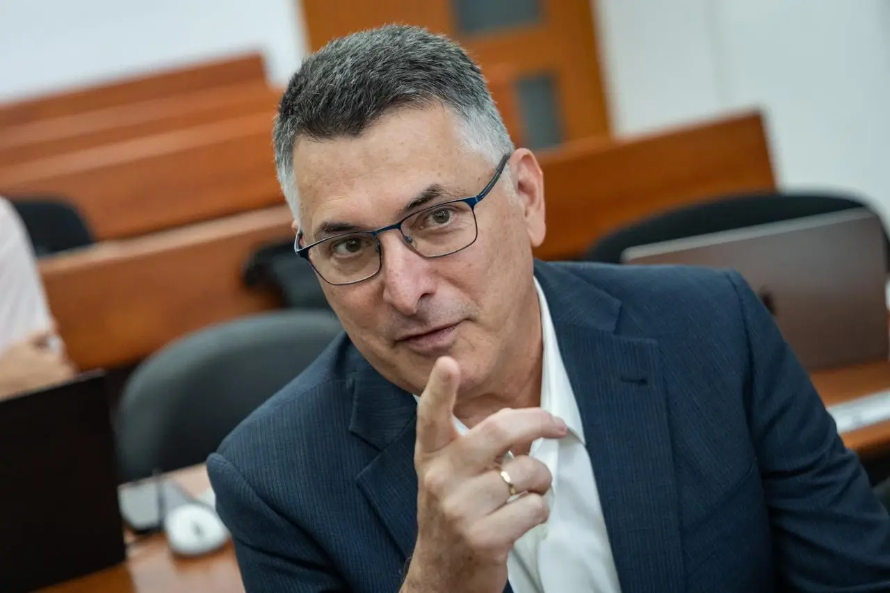 גדעון סער, דיון תיקי האלפים, בית המשפט המחוזי ירושלים, 11 באוקטובר 2026 גדעון סער, דיון תיקי האלפים, בית המשפט המחוזי ירושלים, 11 באוקטובר 2026