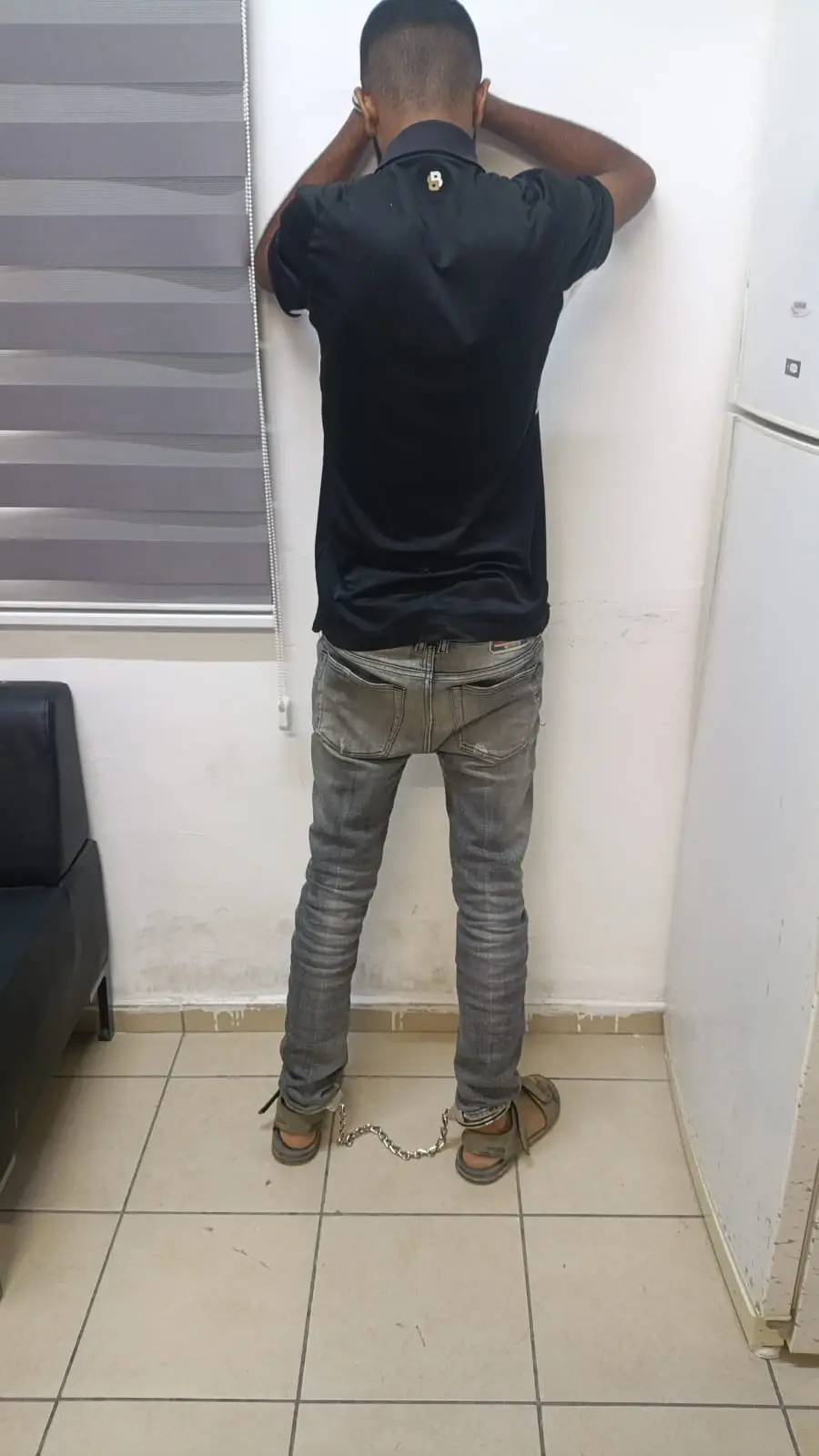 שני בני 18 נעצרו בחשד להצתת מתקן שפכים בנגב שני בני 18 נעצרו בחשד להצתת מתקן שפכים בנגב