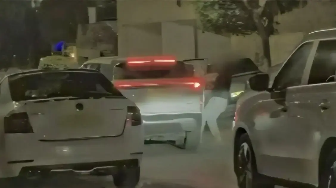 נאבק על תיק היהלומים ונפל מהרכב: פוענח שוד היהלומן בבית שמש נאבק על תיק היהלומים ונפל מהרכב: פוענח שוד היהלומן בבית שמש