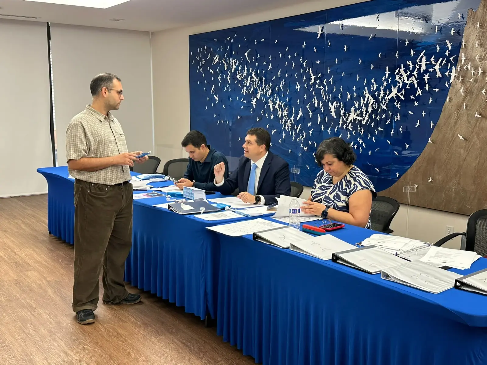 הצבעה בבחירות לכנסת ה-16, שגרירות ישראל וושינגטון, 15 באוקטובר 2026