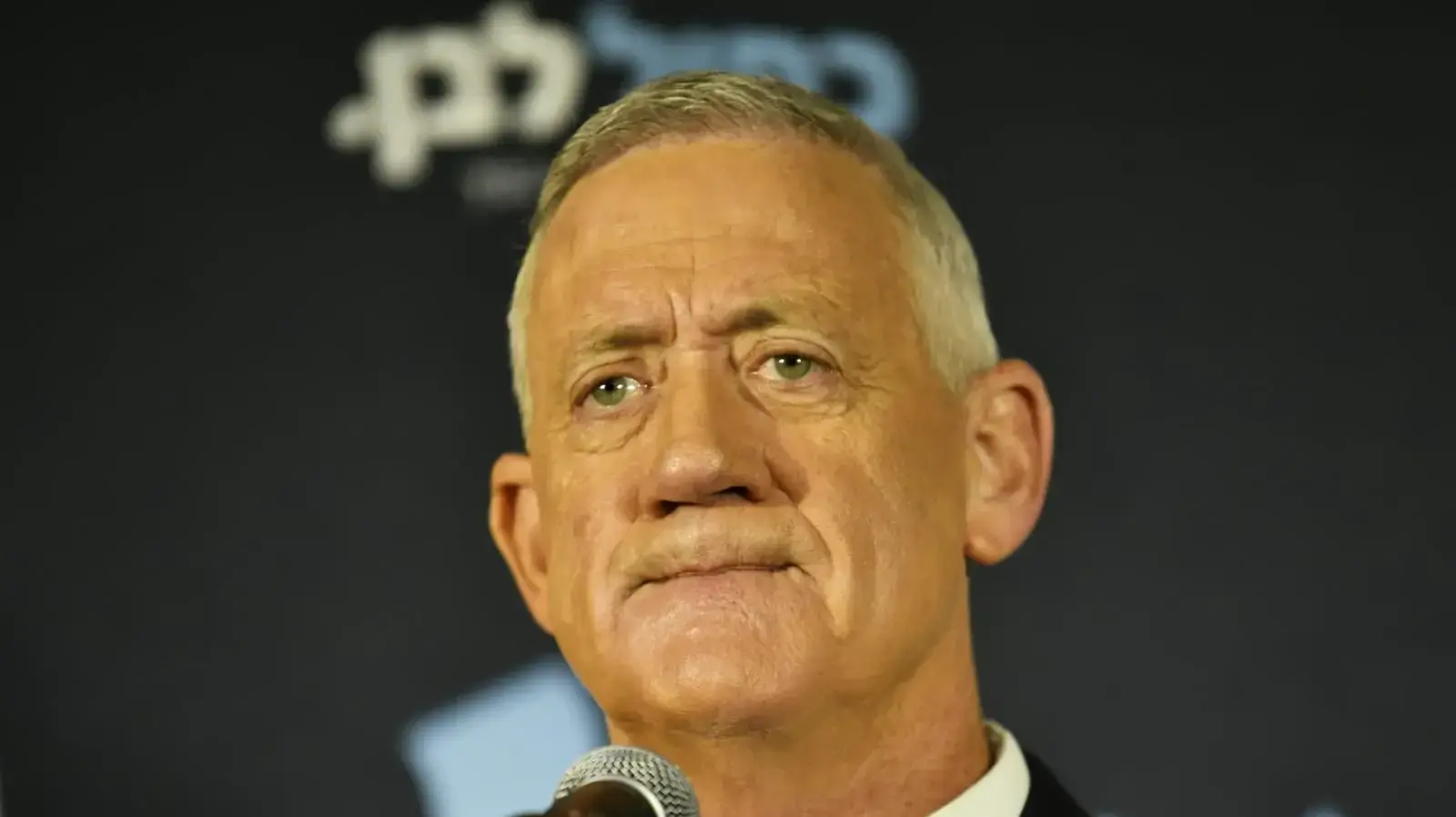 בני גנץ, מסיבת עיתונאים של מפלגת כחול לבן, כפר המכביה, 19 באוקטובר 2026