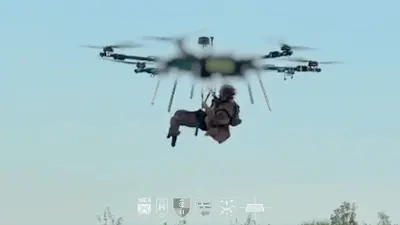 חייל פצוע מחולץ באמצעות רחפן, מתוך סרטון שפרסמה חטיבת הסער ה-92 של צבא אוקראינה חייל פצוע מחולץ באמצעות רחפן, מתוך סרטון שפרסמה חטיבת הסער ה-92 של צבא אוקראינה