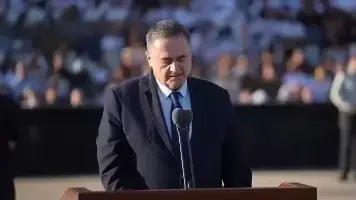 ישראל כ"ץ, סיום קורס קצינים לוחמים מחזור 76
,בה"ד 1, מצפה רמון, 21 באוקטובר 2026 ישראל כ"ץ, סיום קורס קצינים לוחמים מחזור 76
,בה"ד 1, מצפה רמון, 21 באוקטובר 2026