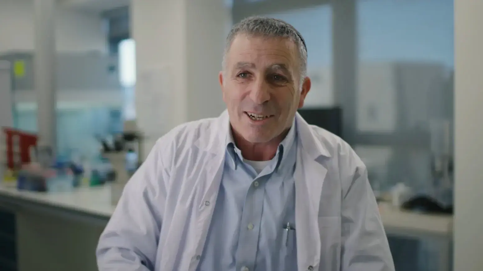 אמרו לו שזה מדע בדיוני. אריה באט אמרו לו שזה מדע בדיוני. אריה באט