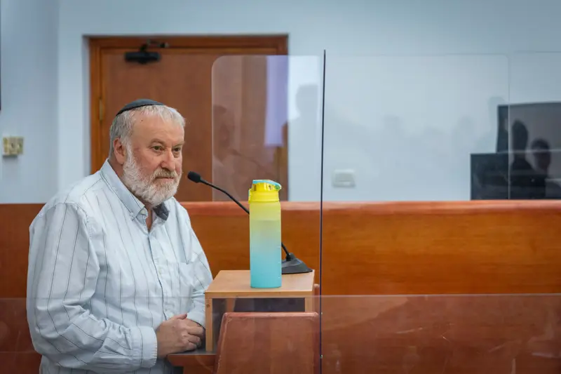 מנדלבליט הביך עצמו, אבל זה לא הסיפור האמיתי