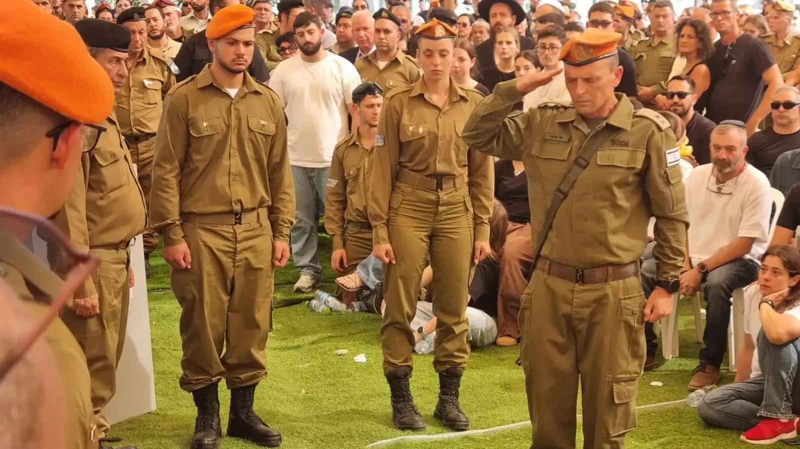 הלוויה של רון רויטמן בבית העלמין באשקלון הלוויה של רון רויטמן בבית העלמין באשקלון