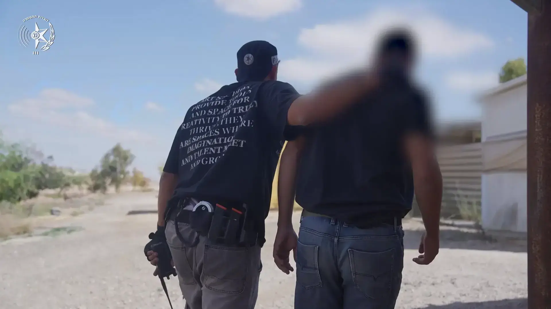 מבצע חריג בנגב: אקדח עם כדור בקנה, רובי M16 ומאות אלפי שקלים