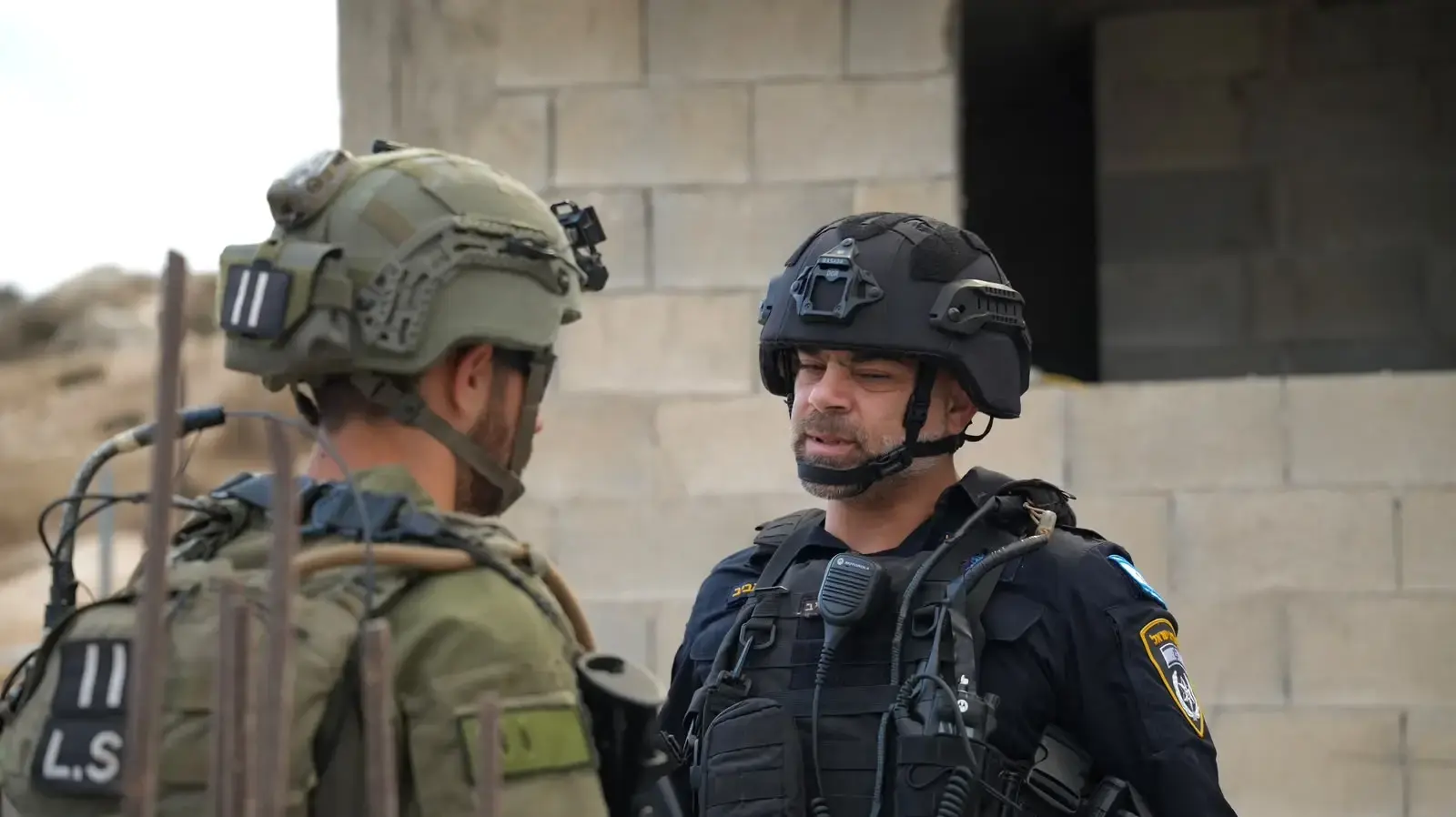 כוחות המשטרה איתרו גופת גבר בואדי רחאל כוחות המשטרה איתרו גופת גבר בואדי רחאל
