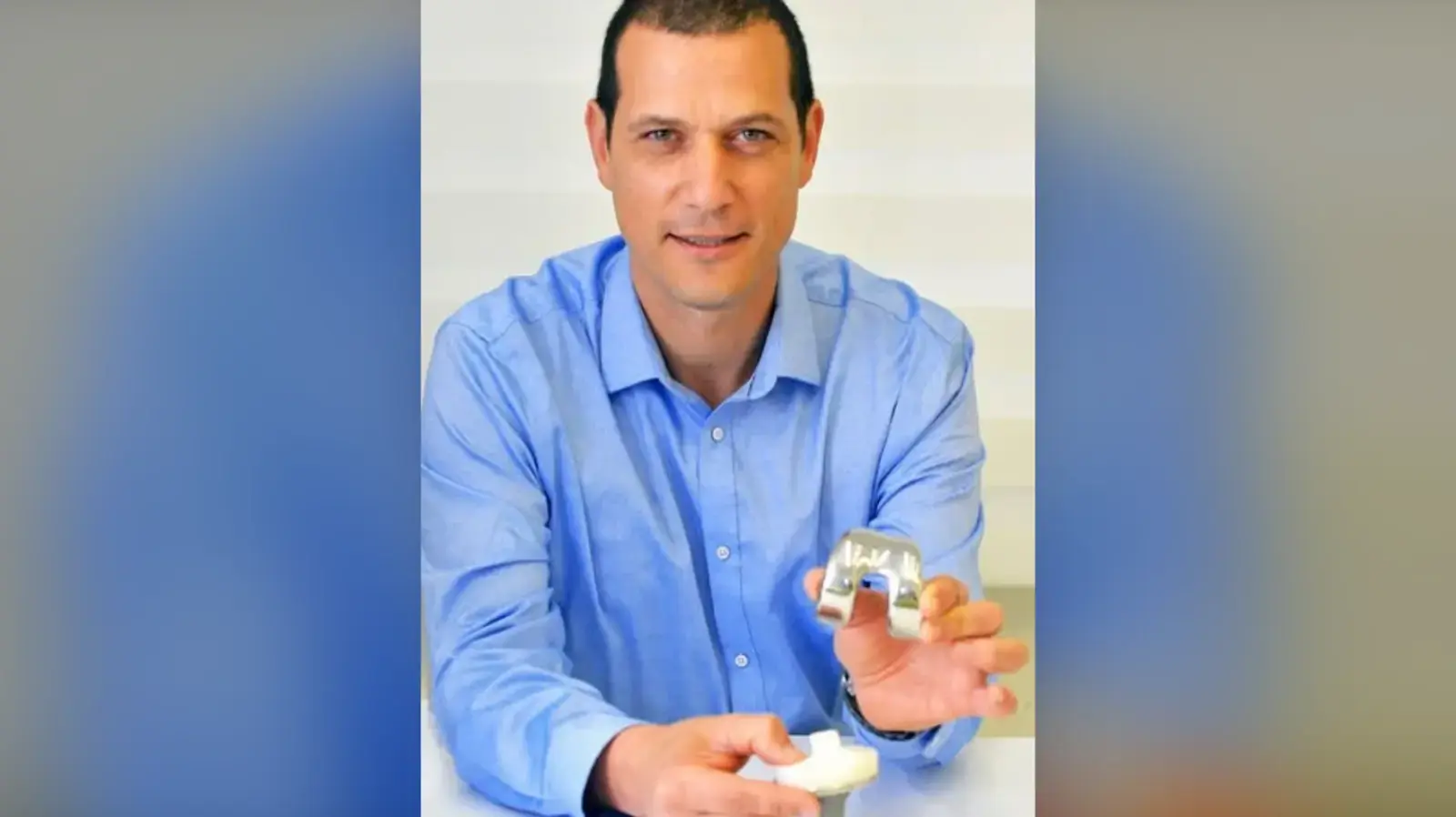 אמיר רובין האורטופד הראשי לשעבר של "מכבי" וכיום של "בטרם" אמיר רובין האורטופד הראשי לשעבר של "מכבי" וכיום של "בטרם"