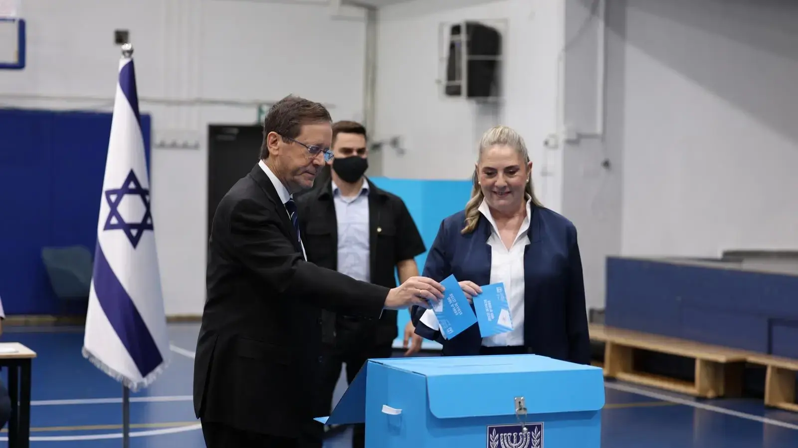 נשיא המדינה יצחק הרצוג נשיא המדינה יצחק הרצוג