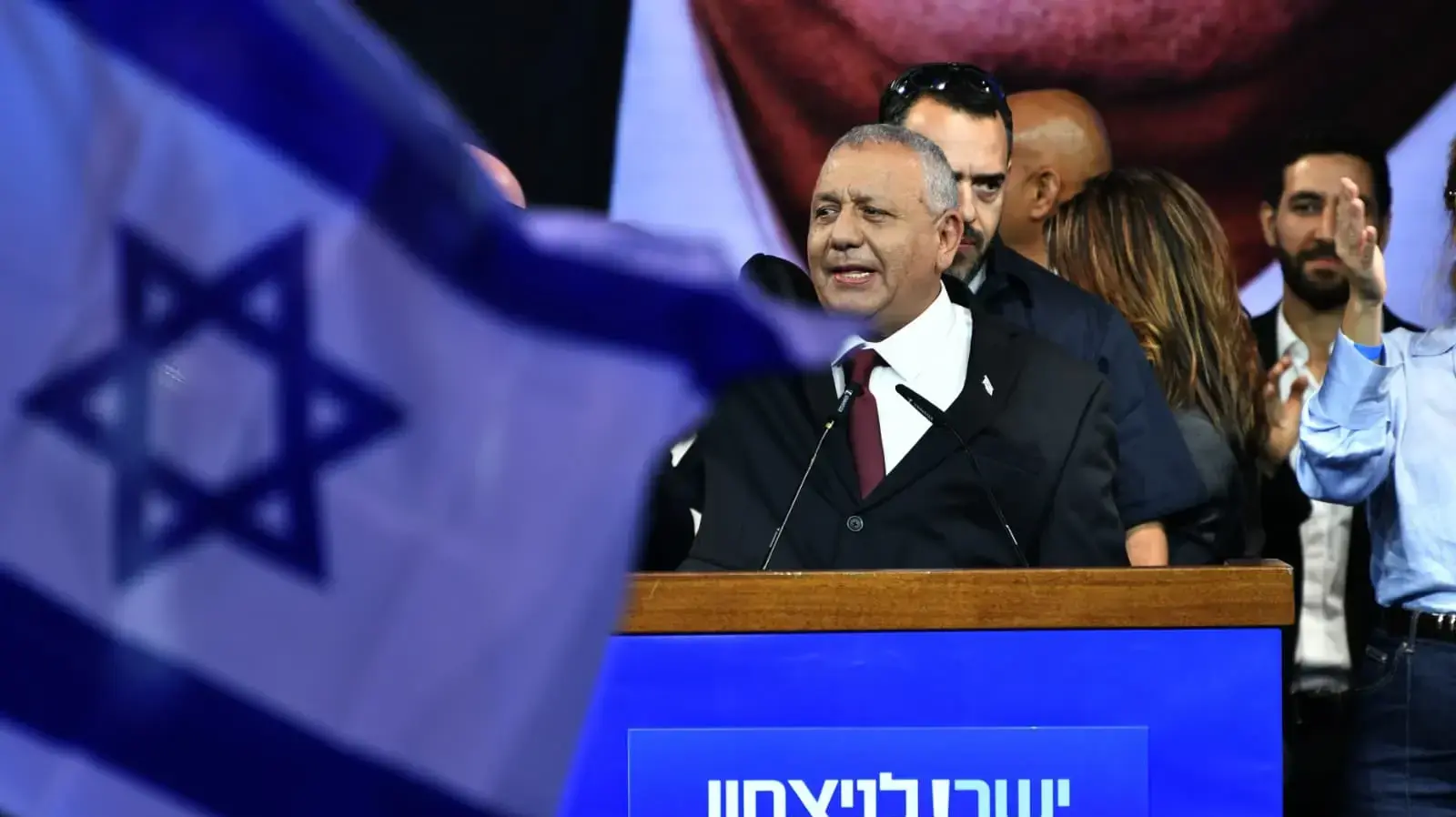גדי איזנקוט, יו"ר ישר!, 28 באוקטובר 2026 גדי איזנקוט, יו"ר ישר!, 28 באוקטובר 2026
