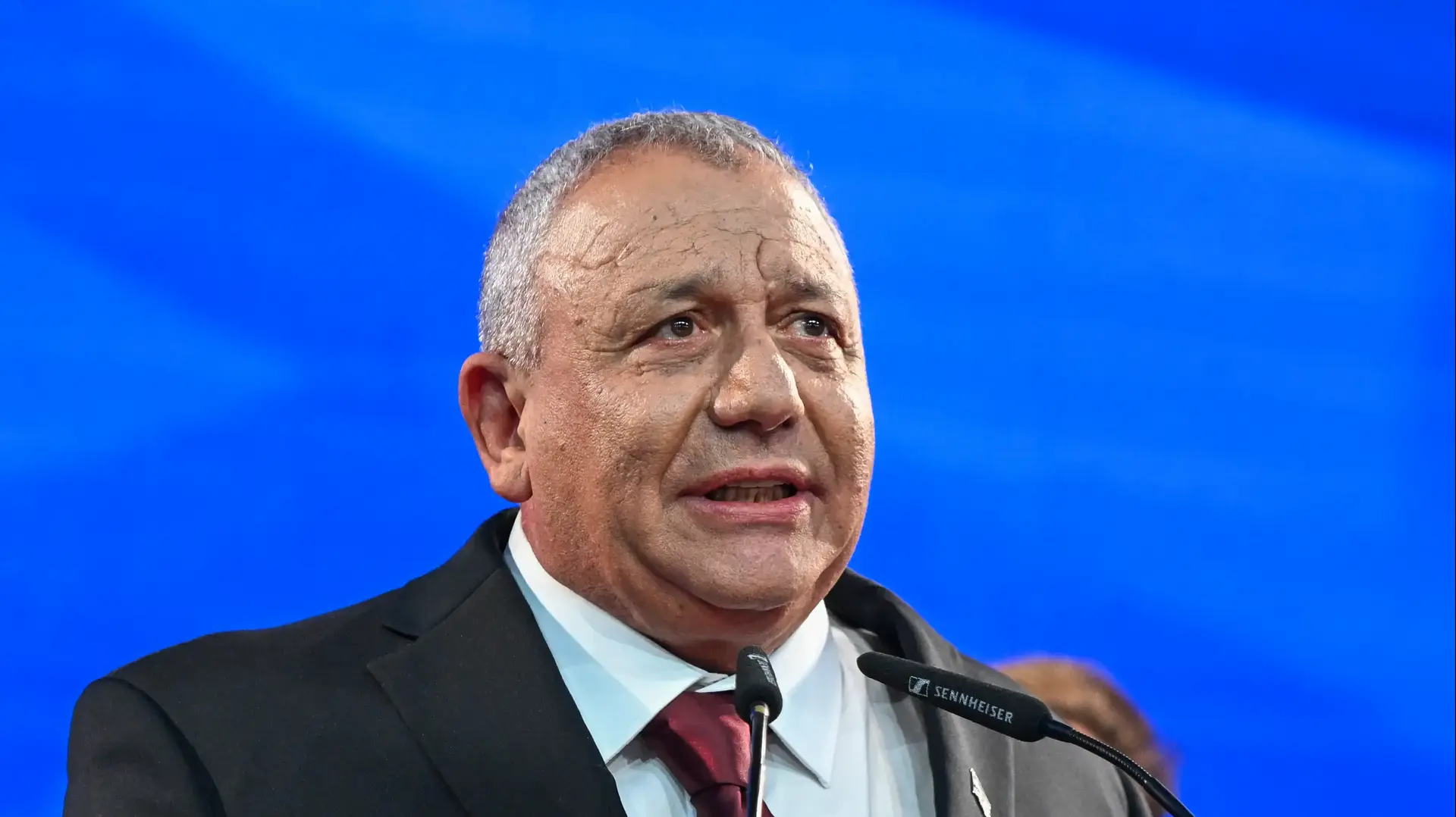 גדי איזנקוט, מטה הבחירות של מפלגת "ישר" לאחר סגירת הקלפיות, תל אביב, 28 באוקטובר 2026. 