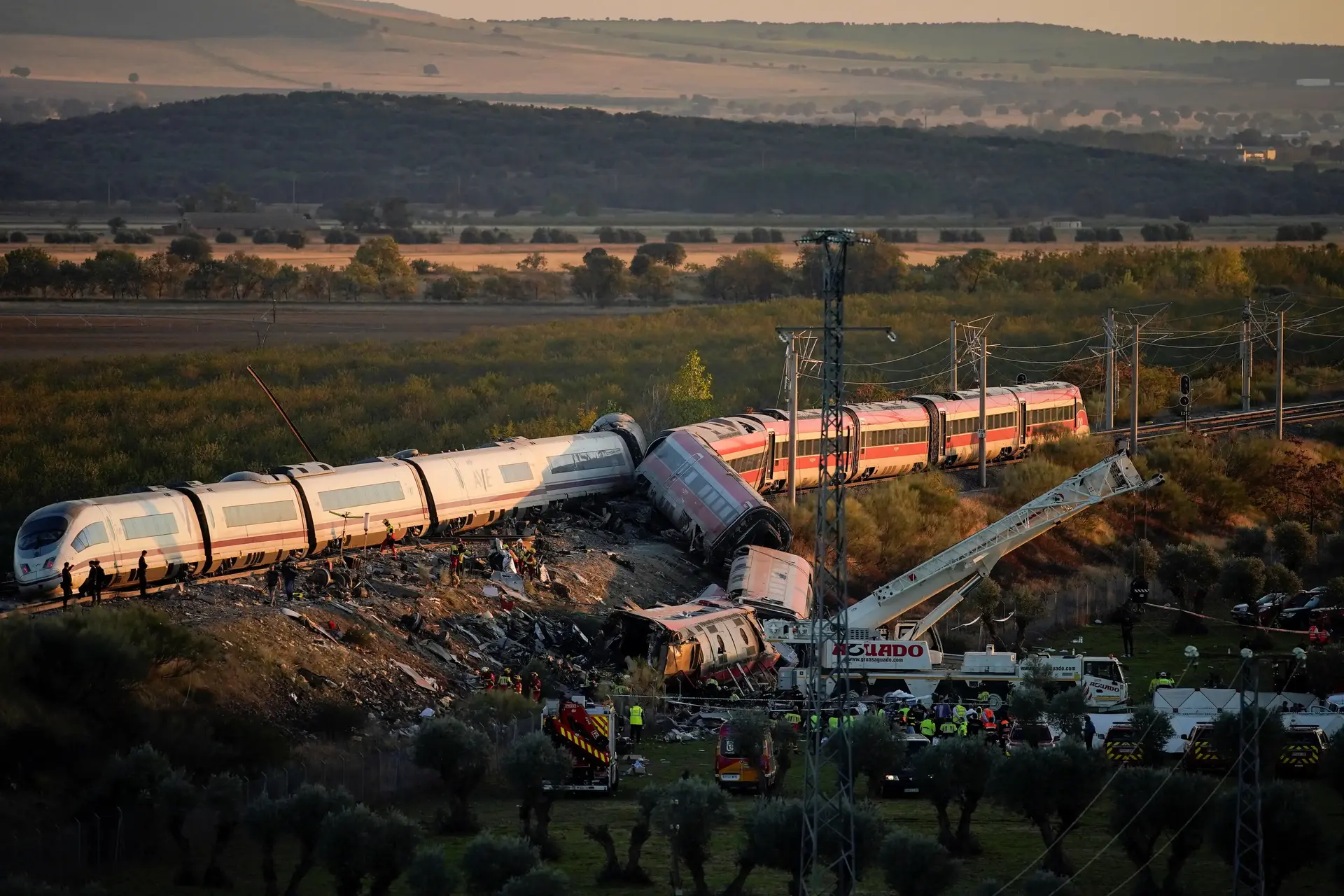 אסון התנגשות הרכבות בספרד אסון התנגשות הרכבות בספרד
