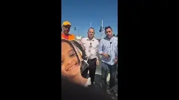 אלי שרעבי עם משפחת היימנוט אלי שרעבי עם משפחת היימנוט