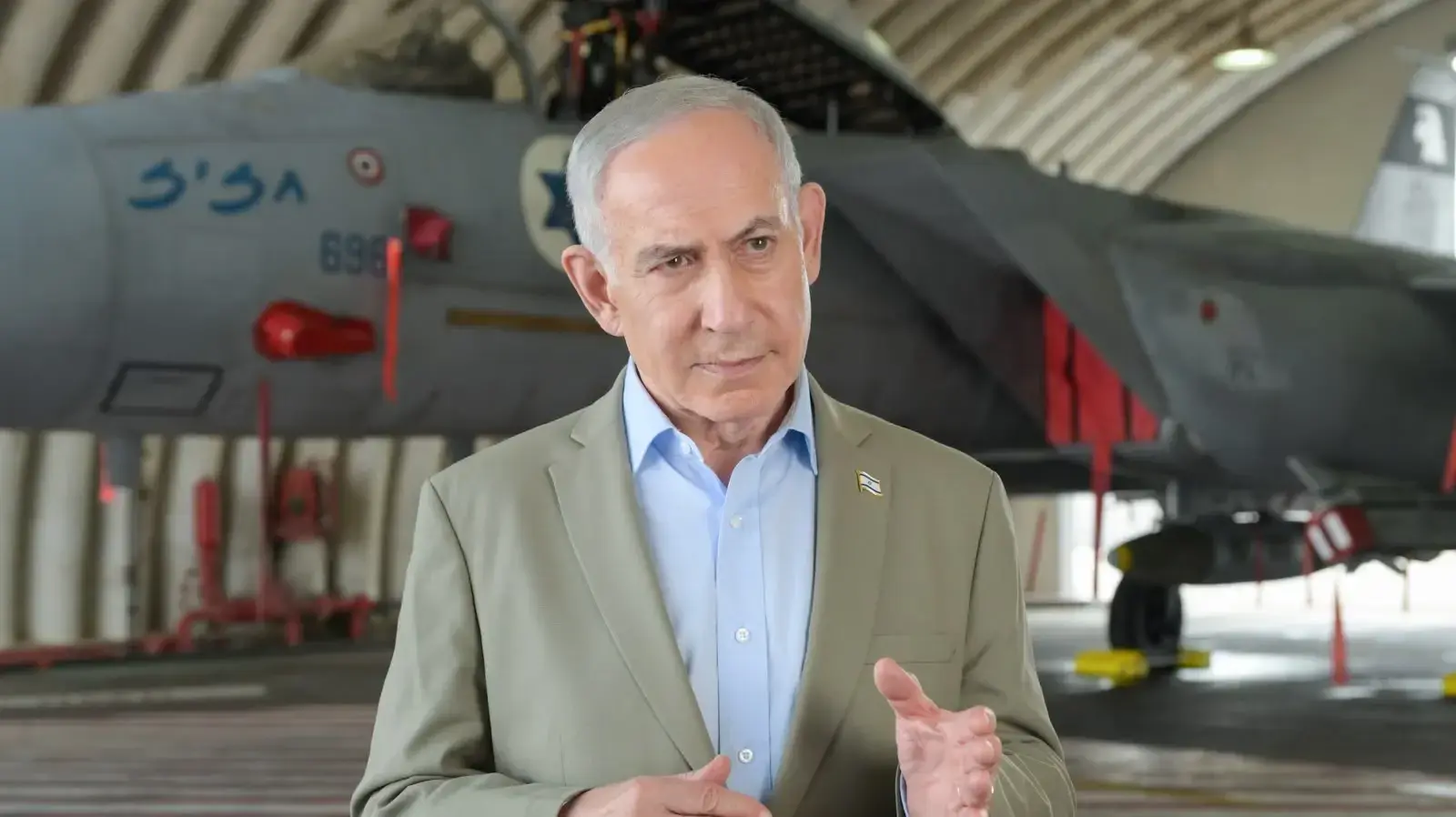ראש הממשלה בנימין נתניהו בסיור בסיס חיל האוויר בתל נוף, 29 בספטמבר 2026